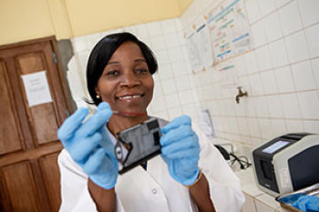 A practical tools and guidance to support countries as they introduce point-of-care (POC) HIV technologies 